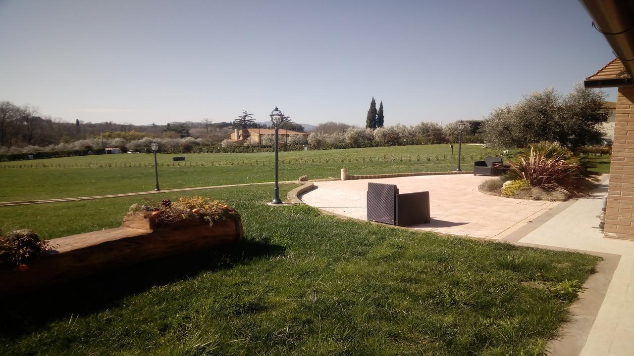 Agriturismo Deni Leilighet Cenaia Eksteriør bilde